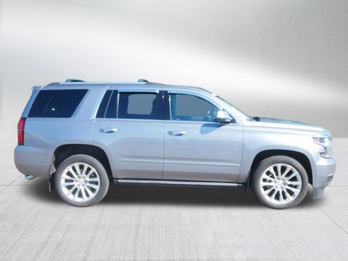 Used 2019 Chevrolet Tahoe Premier w/ Premier Plus Edition AWD/4WD image 8