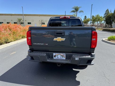 Used 2017 Chevrolet Colorado Z71 RWD image 4
