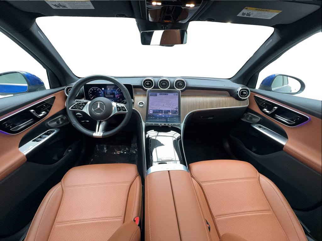 Used 2023 Mercedes-Benz GLC 300 4MATIC w/ Exclusive Trim Package image 38