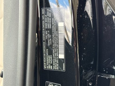 New 2026 Volvo XC90 T8 Plus w/ Protection Package Premier image 29