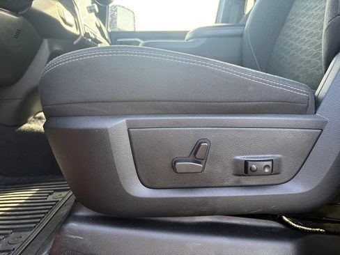 Used 2026 RAM 2500 Big Horn AWD/4WD image 10