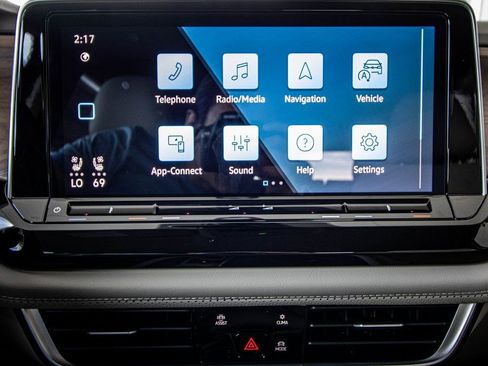 New 2026 Volkswagen Atlas SE image 40