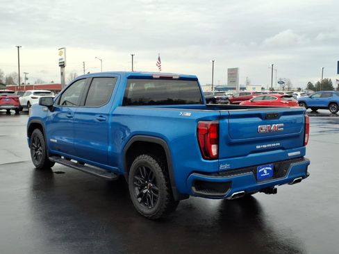 Used 2022 GMC Sierra 1500 Elevation w/ X31 Off-Road Package image 3