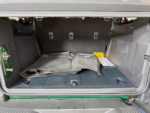 Used 2024 Ford Bronco Badlands image 28