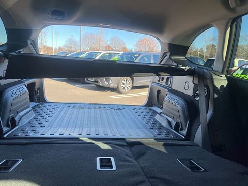 Certified 2024 Subaru Outback Limited image 50