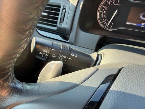 Used 2017 Honda Pilot Elite image 22
