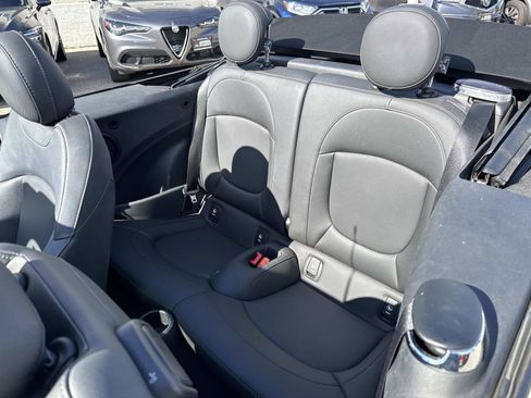 Used 2024 MINI Cooper S image 19
