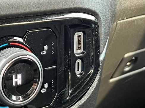 Used 2024 Chevrolet Silverado 1500 LT AWD/4WD image 26