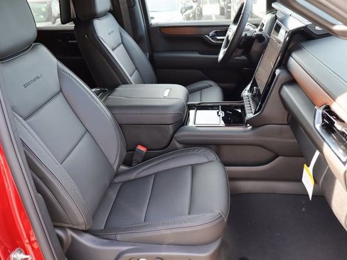 New 2026 GMC Yukon Denali w/ Denali Reserve Package image 31