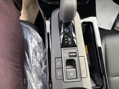New 2026 Toyota Prius XLE image 24