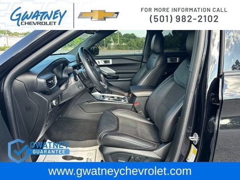 Used 2023 Ford Explorer ST w/ Equipment Group 401A AWD/4WD image 25