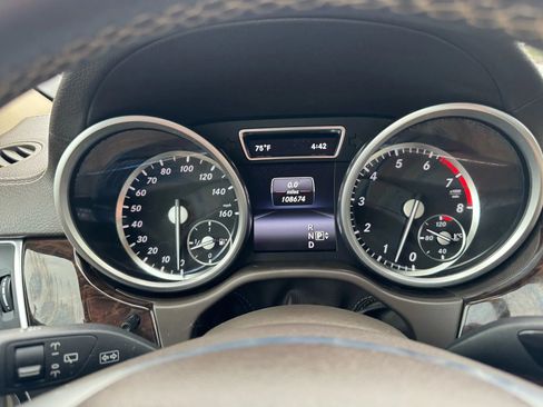 Used 2014 Mercedes-Benz GL 450 4MATIC image 5