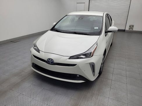 Used 2020 Toyota Prius LE AWD/4WD image 15