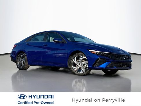 Certified 2025 Hyundai Elantra Limited image 1