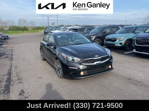 Certified 2021 Kia Forte LXS image 3