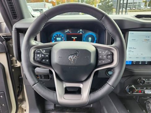 New 2025 Ford Bronco Badlands image 26
