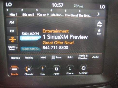 Used 2023 Jeep Renegade Latitude image 22