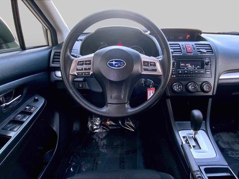 Used 2014 Subaru Crosstrek 2.0i Premium AWD/4WD image 6