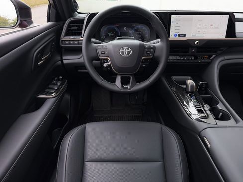 New 2026 Toyota Crown Signia AWD/4WD image 21