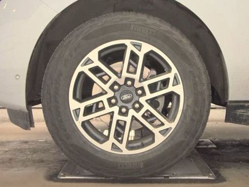 Used 2025 Ford Expedition Max Active image 21