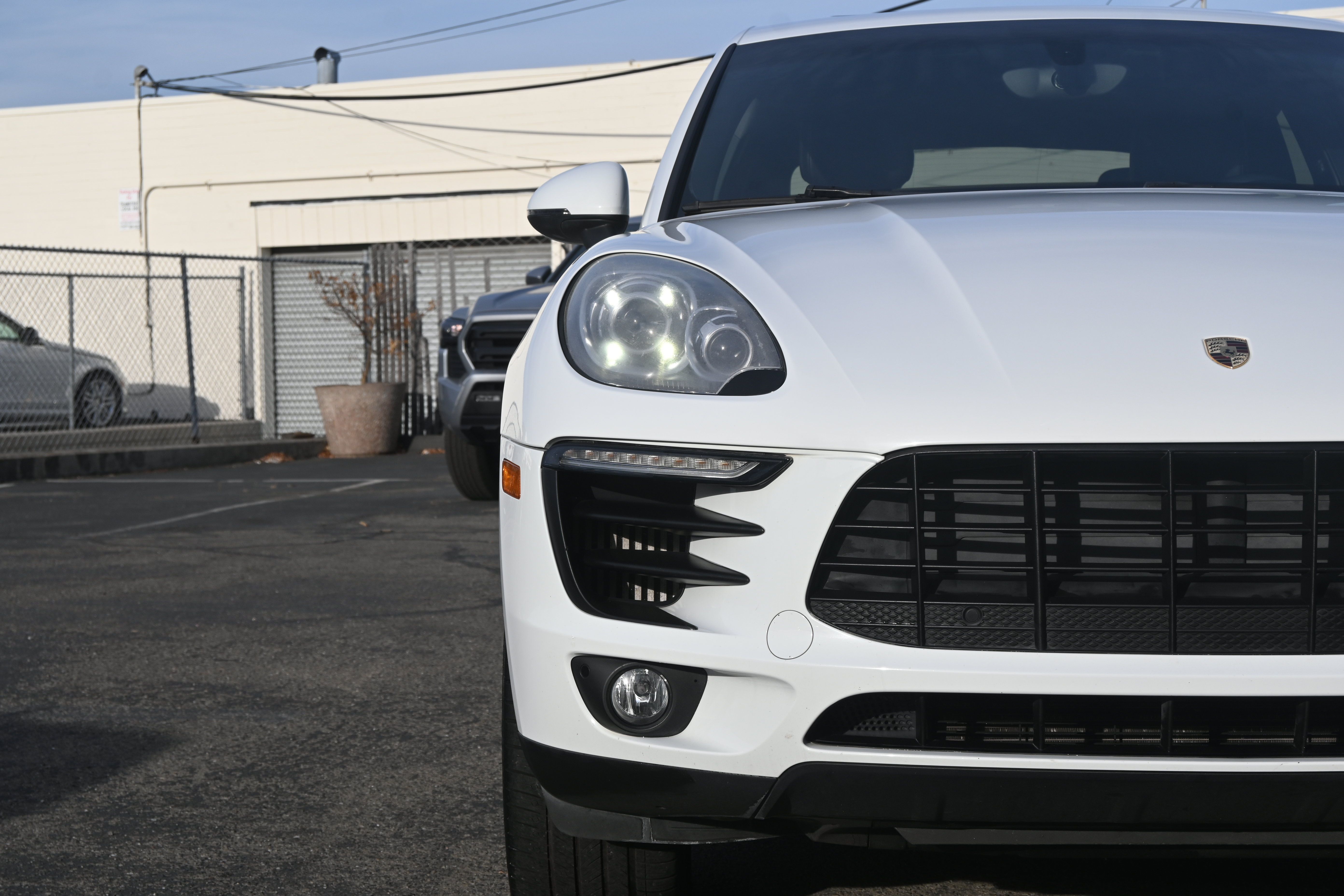 Used 2016 Porsche Macan S AWD/4WD image 13