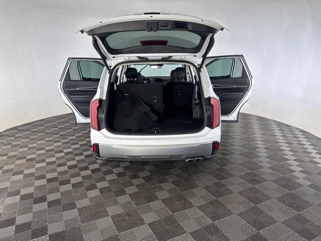 Certified 2025 Kia Telluride S AWD/4WD image 17