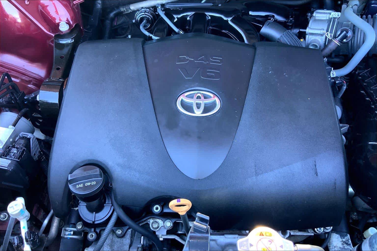 Used 2019 Toyota Highlander XLE FWD image 32
