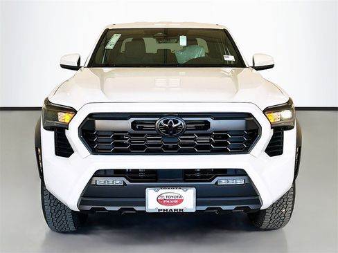 New 2025 Toyota Tacoma TRD Off-Road image 2