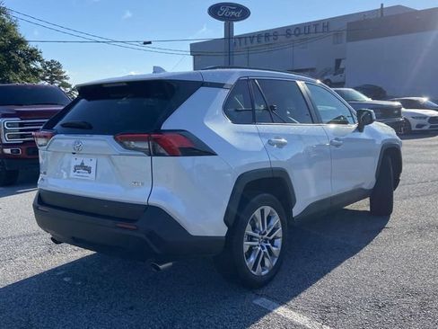 Used 2025 Toyota RAV4 XLE Premium FWD image 3