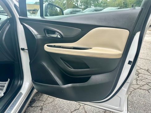 Used 2017 Buick Encore Preferred image 17