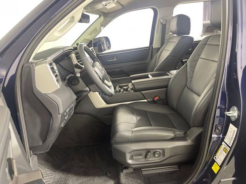 Used 2024 Toyota Tundra Limited image 12