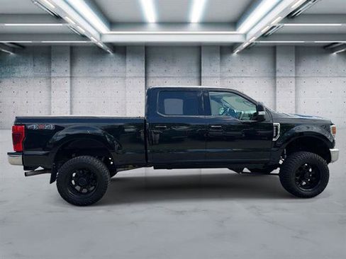 Used 2021 Ford F250 Lariat w/ Lariat Value Package AWD/4WD image 3
