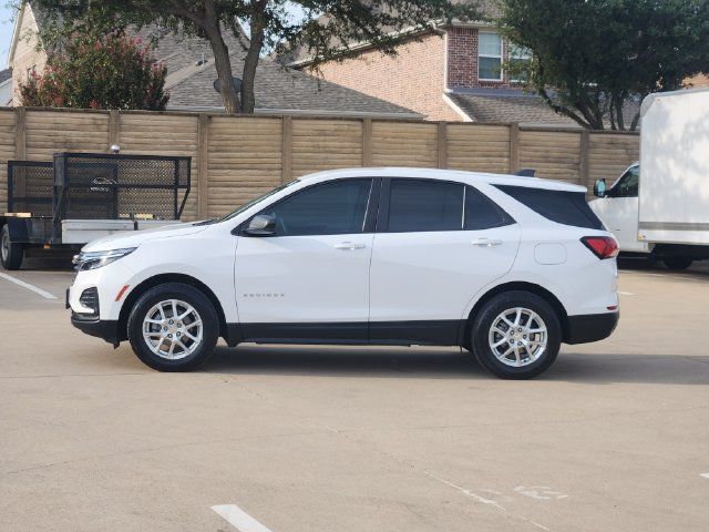 Used 2024 Chevrolet Equinox LS w/ LS Convenience Package FWD image 12