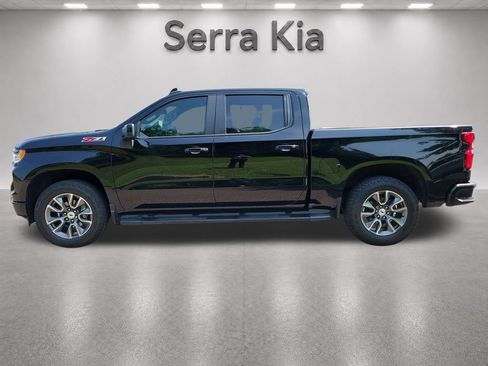 Used 2022 Chevrolet Silverado 1500 RST AWD/4WD image 2