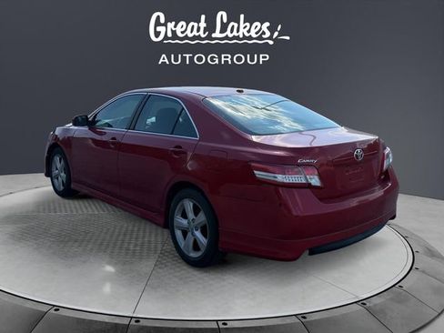 Used 2011 Toyota Camry SE FWD image 3