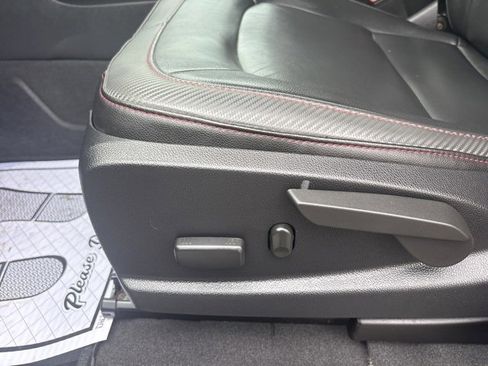 Used 2019 GMC Canyon All Terrain image 24