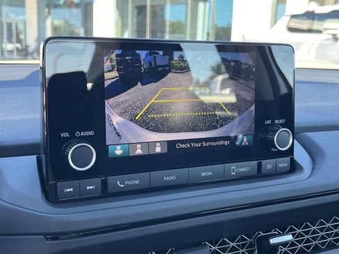 New 2025 Honda Accord SE image 14