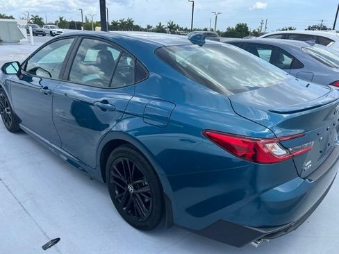 Used 2025 Toyota Camry SE w/ Convenience Package AWD/4WD image 13