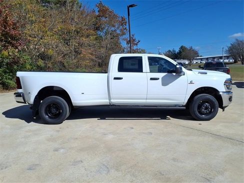 New 2026 RAM 3500 Tradesman image 2