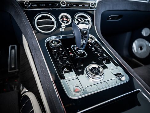 Used 2022 Bentley Continental GT Speed AWD/4WD image 32