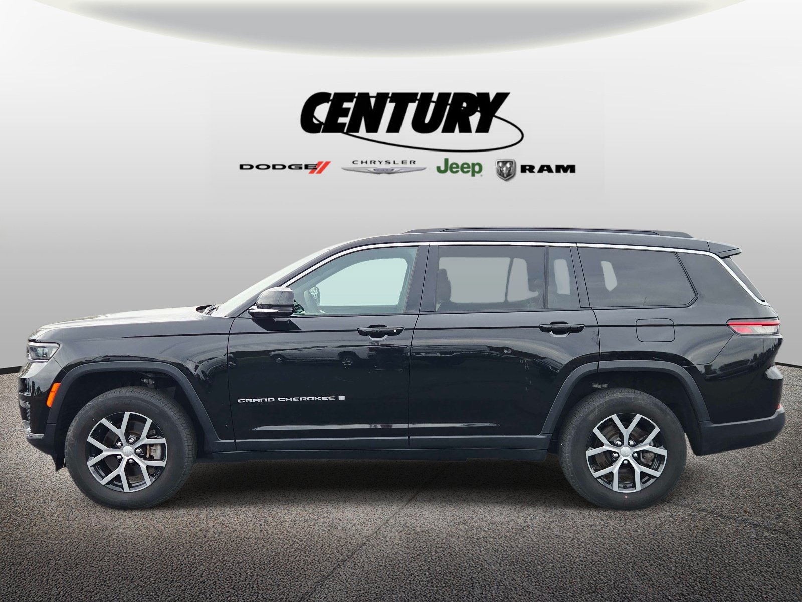 Used 2024 Jeep Grand Cherokee L Limited AWD/4WD image 7