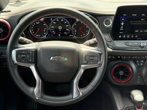 Used 2024 Chevrolet Blazer RS w/ Driver Confidence II Package image 11