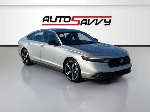 Used 2023 Honda Accord Sport image 1