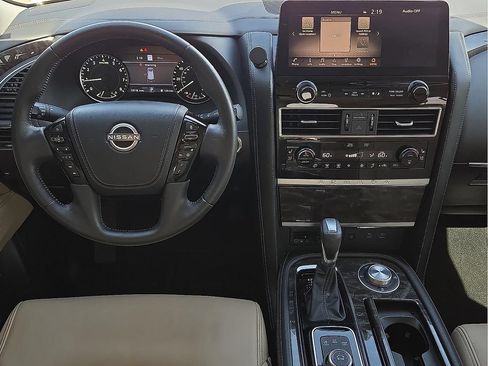 Used 2023 Nissan Armada Platinum w/ Captain's Chairs Package AWD/4WD image 12