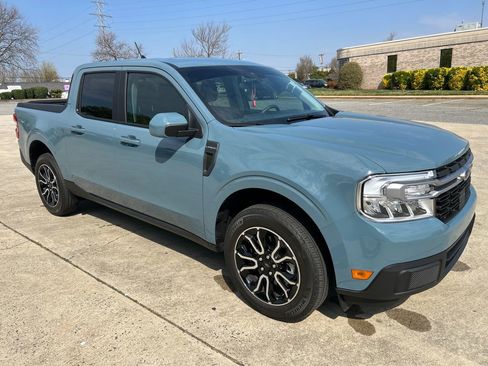 Used 2022 Ford Maverick Lariat w/ Lariat Luxury Package image 9