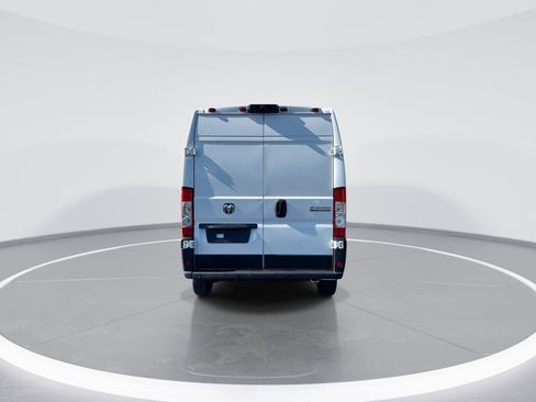 Used 2026 RAM ProMaster 2500 w/ Convenience Group FWD image 8