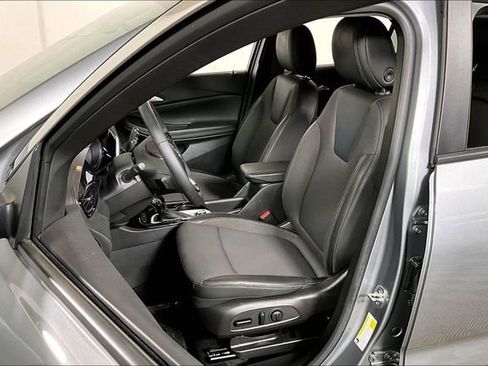 Used 2023 Buick Encore GX Select w/ Sport Touring Package image 24