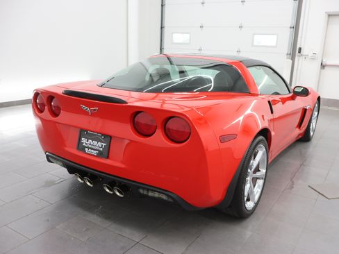 Used 2012 Chevrolet Corvette Grand Sport w/ 3LT Preferred Equipment Group RWD image 5