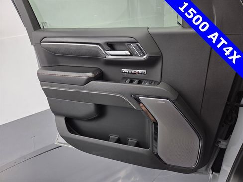 Used 2024 GMC Sierra 1500 AT4X image 37