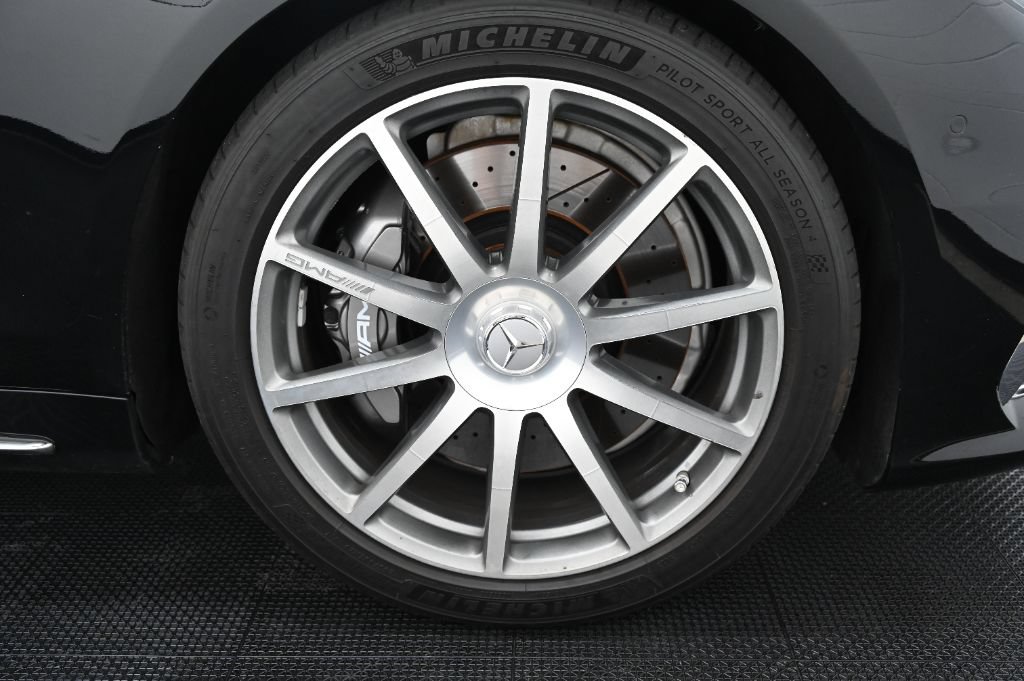 Used 2015 Mercedes-Benz S 65 AMG Sedan image 58